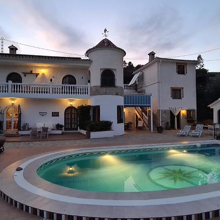 Alcaucín Casa Estrella De Salia Bed & Breakfast エクステリア 写真